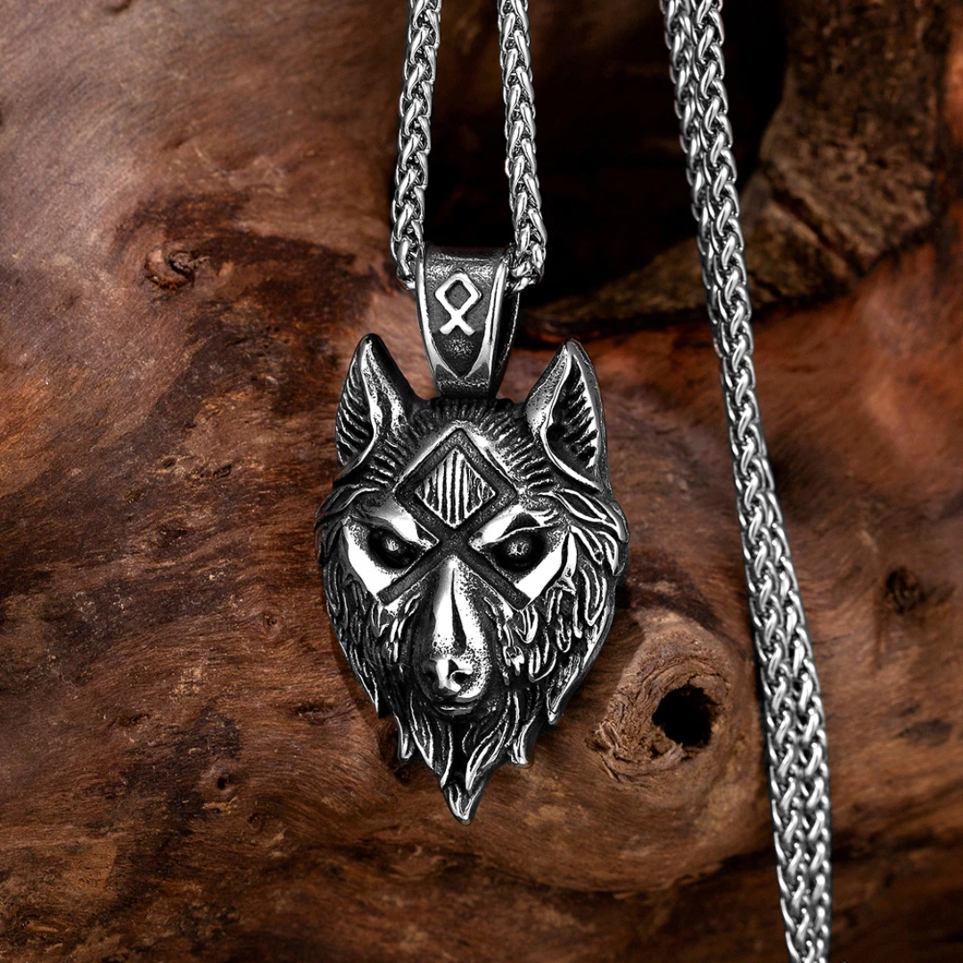 Collar Egipcio<br> Lobo Negro (Acero)